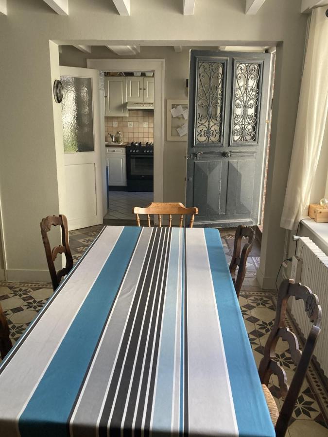 Holiday home Maison A 50 Metres De La *